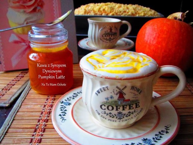 Kawa z Syropem Dyniowym – Pumpkin Latte